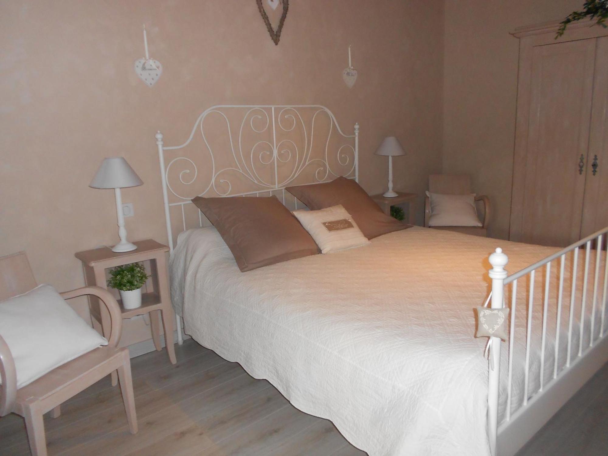 Bed and Breakfast Au Coeur D'Origny Couches Zewnętrze zdjęcie